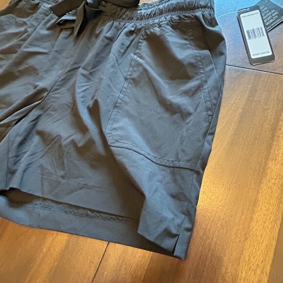 NWT Soho Apparel Women's Athletic Shorts Black Size Large - Picture 3 of 12